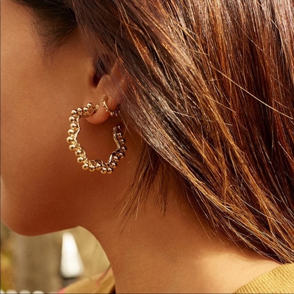 • Dani • Beaded Geometric Hoops - Picture 1 of 2